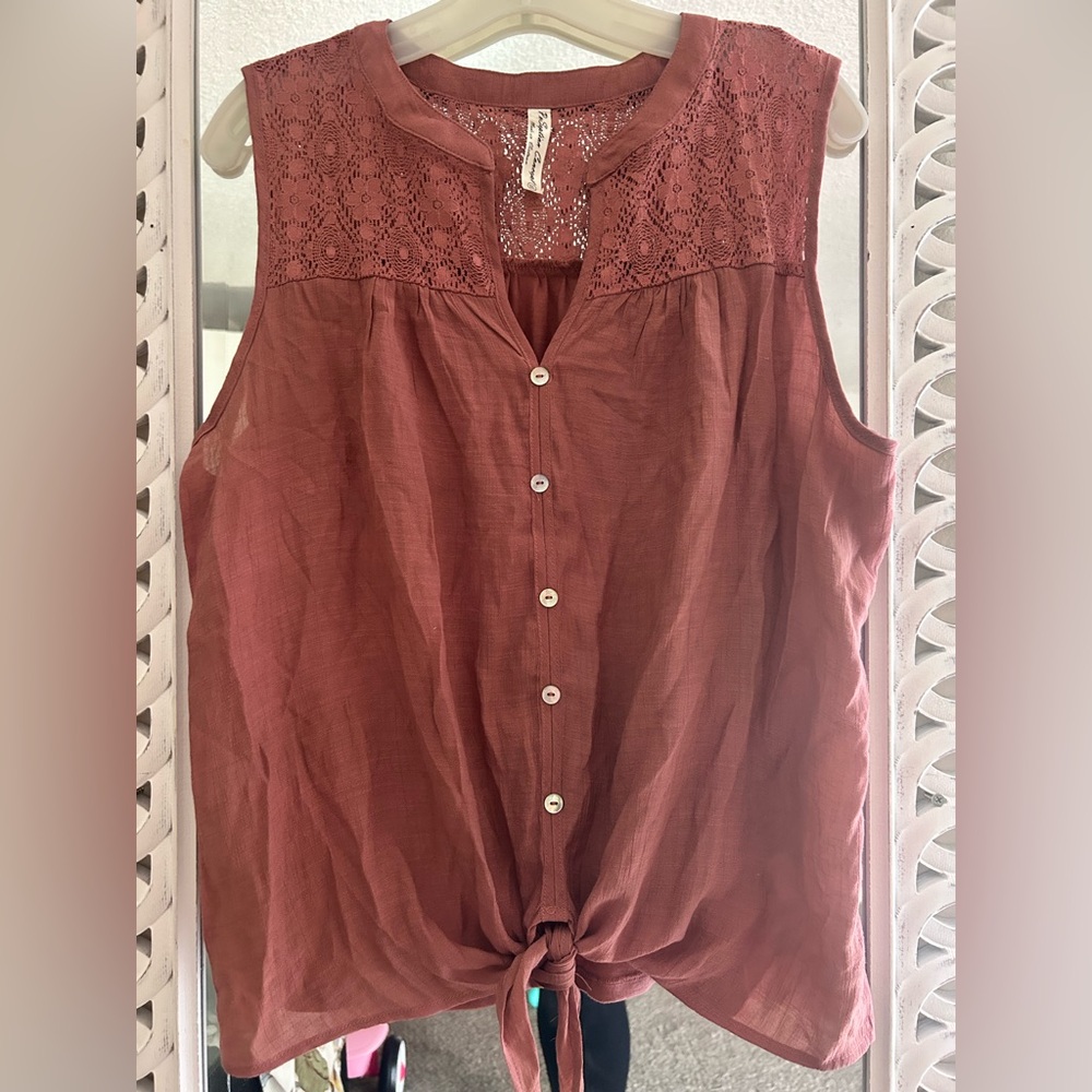 Per Seption Concepts Lace Inset Tie Front Button Up Tank